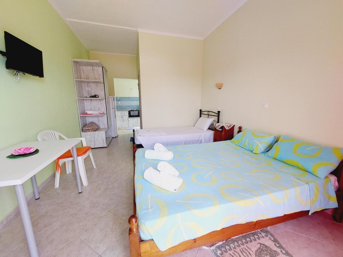 Leta Apartments Agios Georgios  Zewnętrze zdjęcie