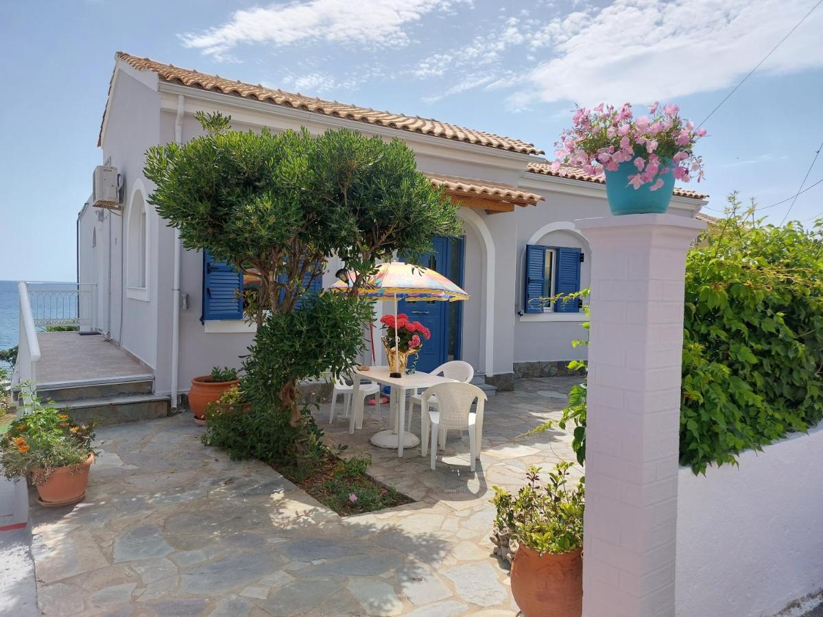 Leta Apartments Agios Georgios  Zewnętrze zdjęcie