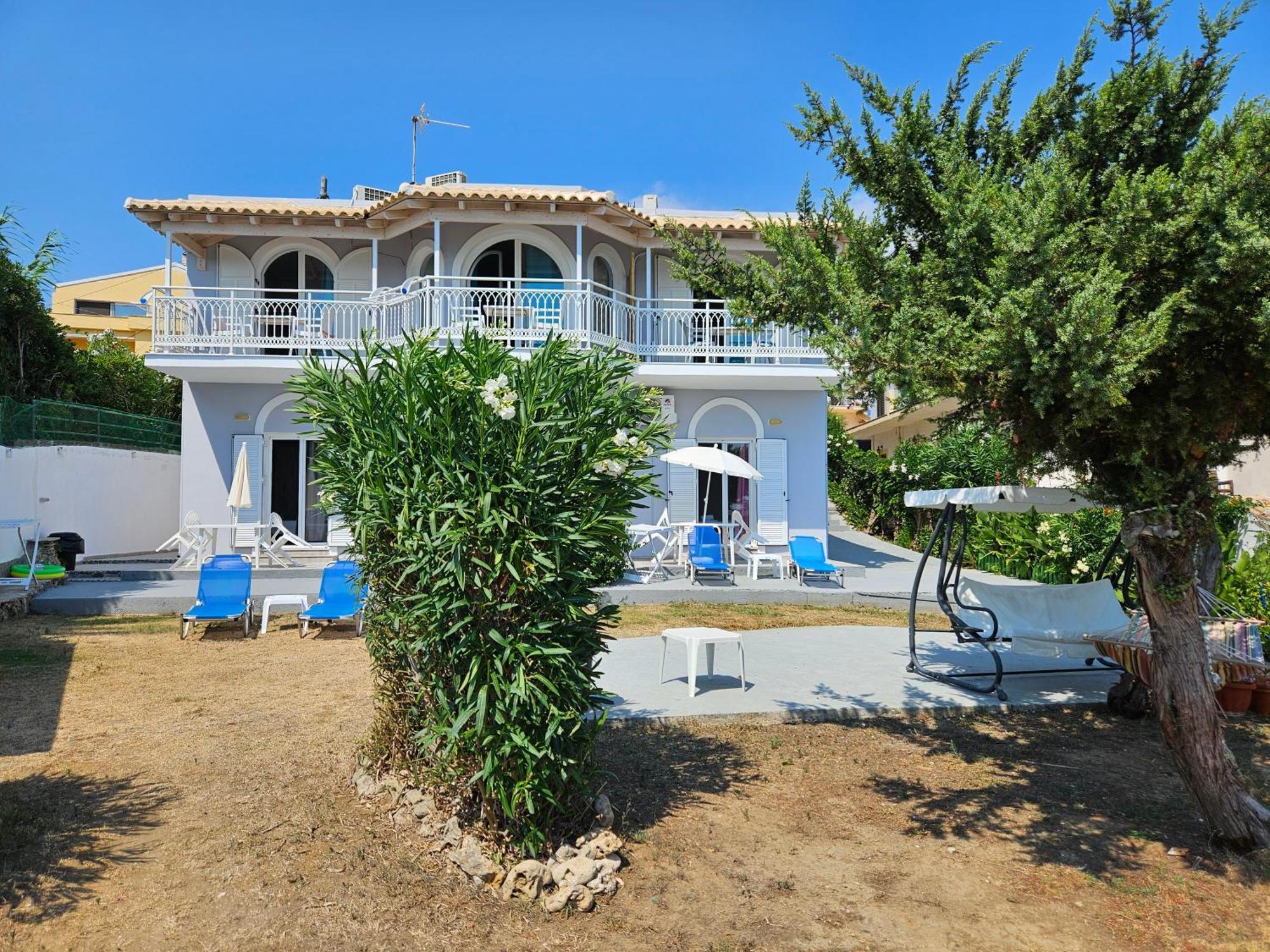 Leta Apartments Agios Georgios  Zewnętrze zdjęcie