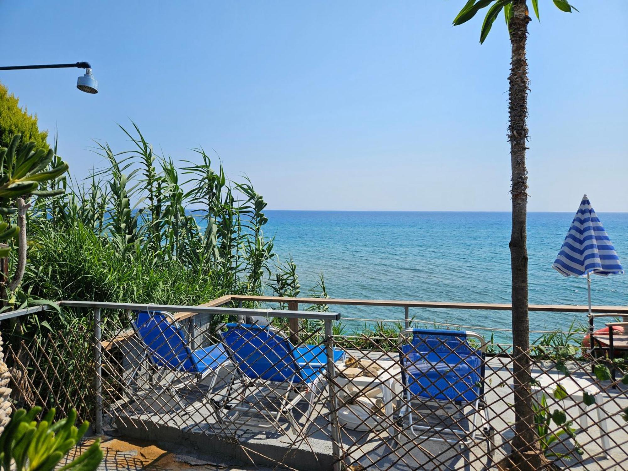 Leta Apartments Agios Georgios  Zewnętrze zdjęcie