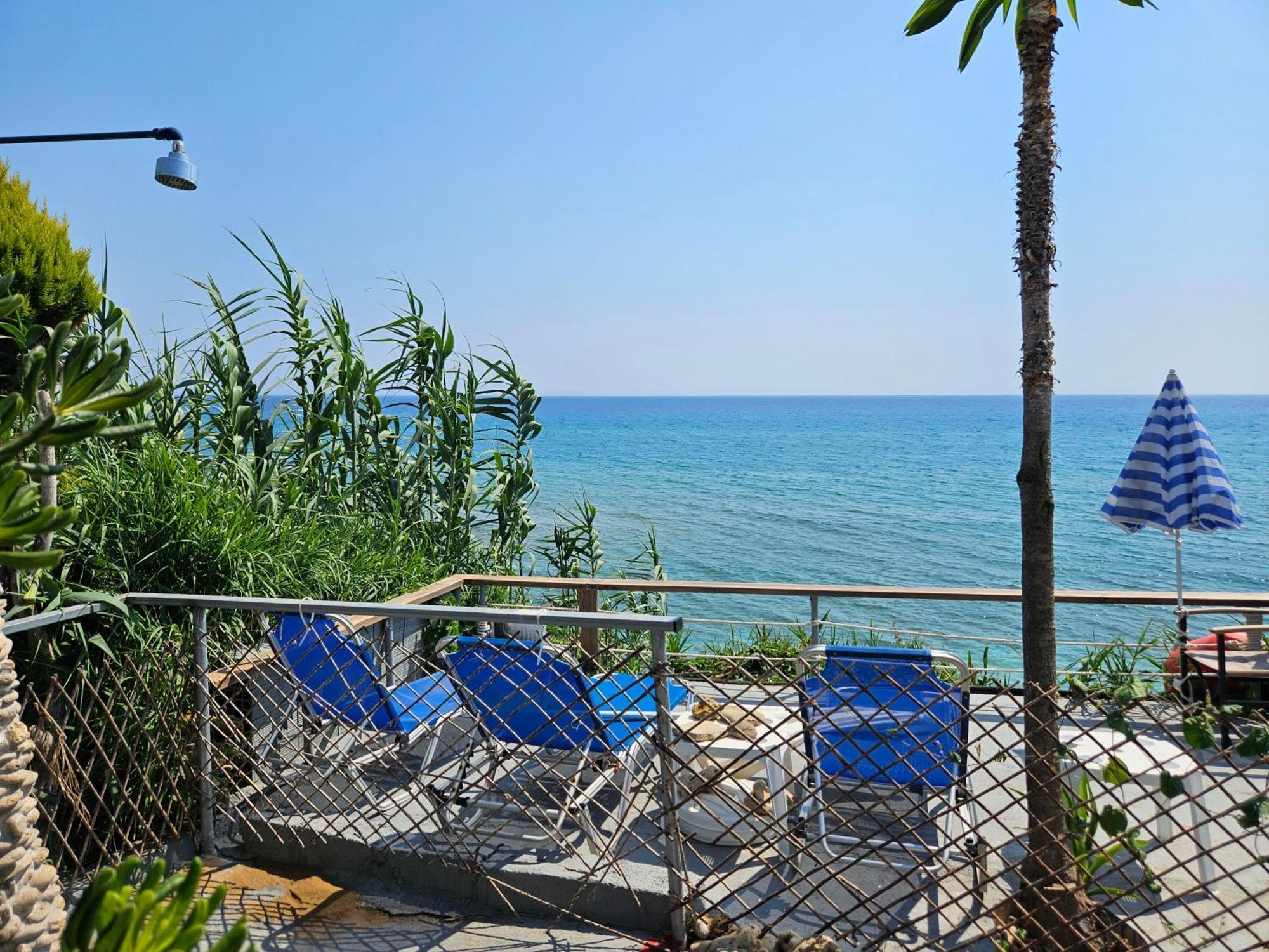 Leta Apartments Agios Georgios  Zewnętrze zdjęcie